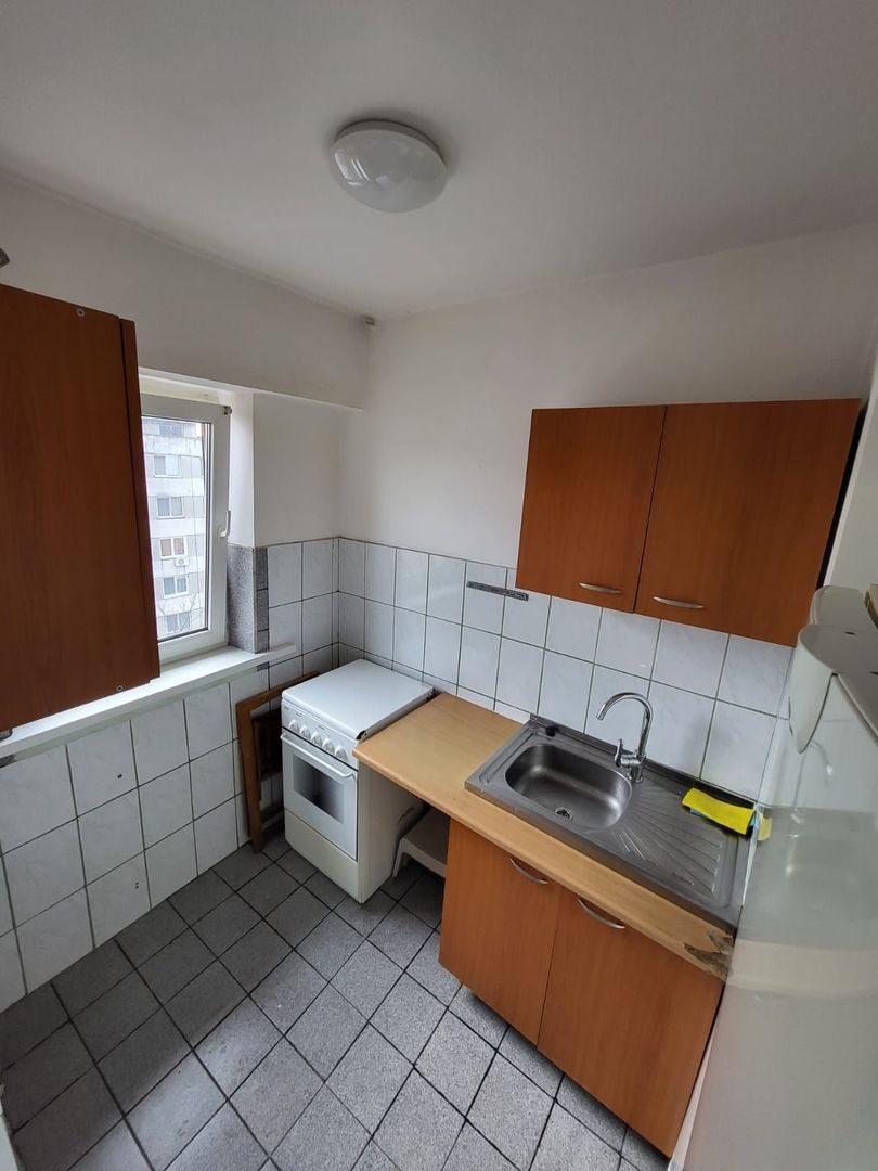 Garsoniera Crangasi Ceahlau - Poză 1