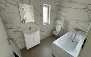 Finisaje la alegere. Vatra veche a satului. La asfalt - Poză 11