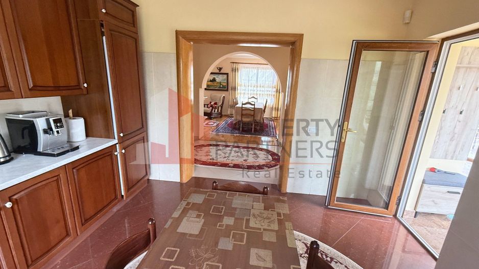 Casă 5 dormitoare + casă de oaspeți, priveliște Piatra Craiului, Sohodol-Bran - Poză 18