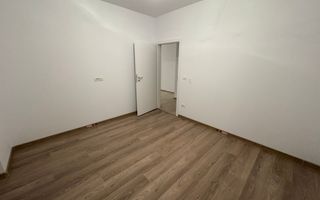 Etaj 1. Langa mijloc de transport. Finisaje la alegere - Poză 7