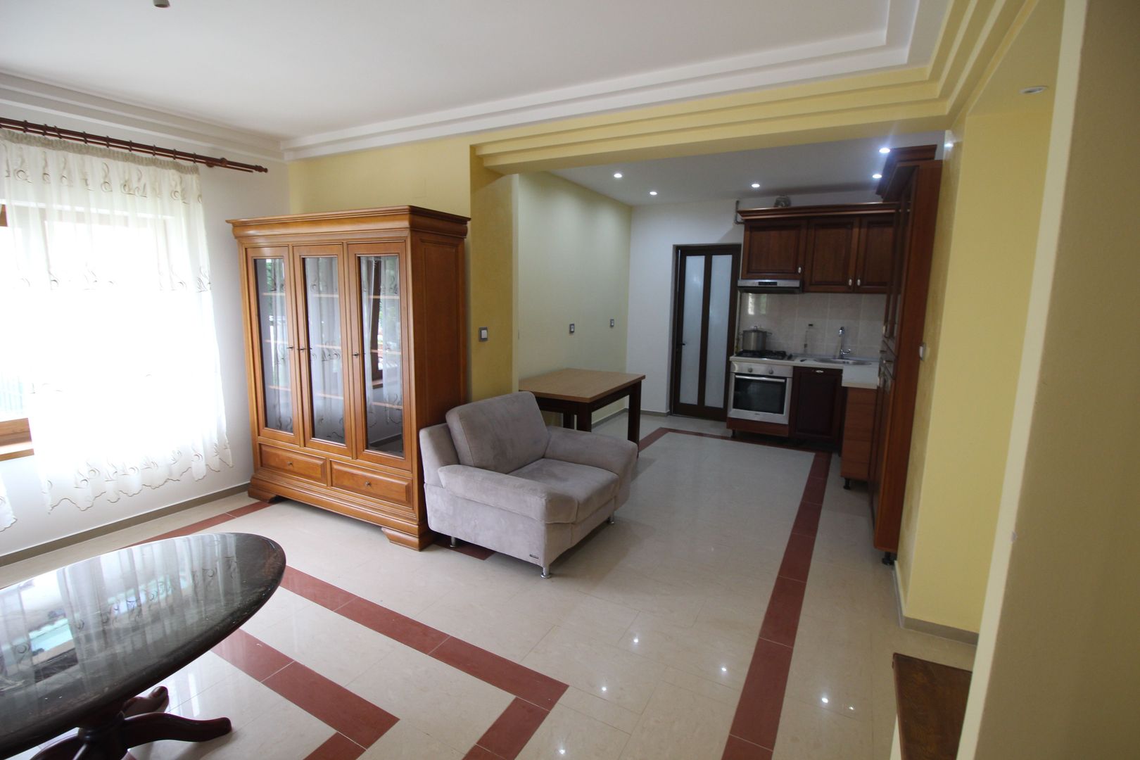 APARTAMENT LA PRIMA INCHIRIERE - Poză 2