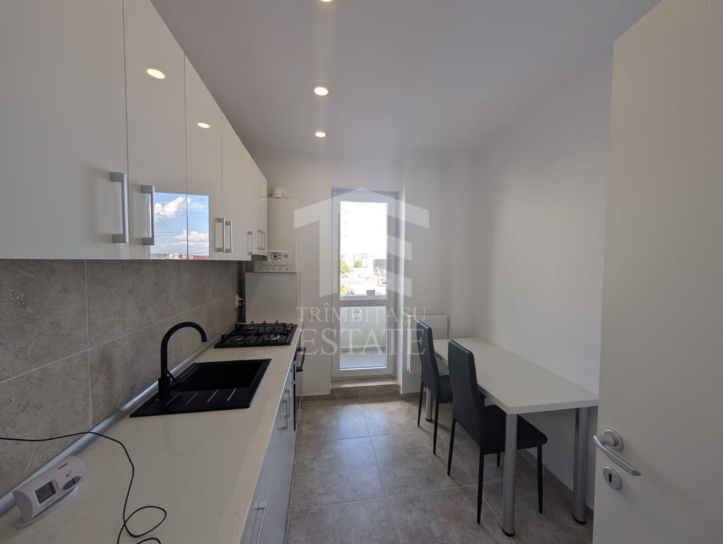 Închiriere apartament 2 camere mobilat și utilat Militari Residence - Poză 4