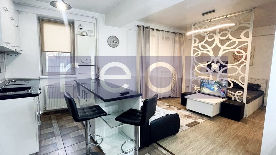 VANZARE GARSONIERA MODERNA | MOBILATA & UTILATA | 33 MP | LOCUIT SAU INVESTITIE - Poză 1