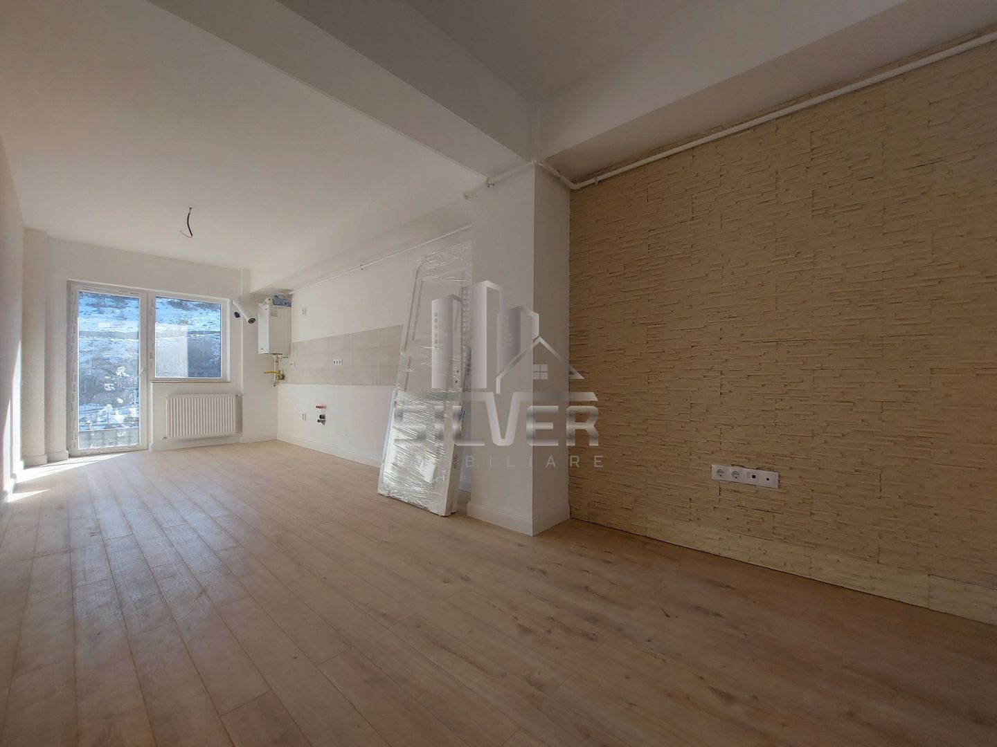 Apartament cu 3 camere finisat modern! - Poză 3