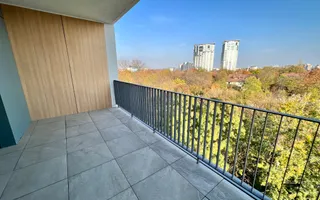 APARTAMENT DEOSEBIT CU 3 CAMERE LA VANZARE CU VEDERE SPRE PARC - Poză 13