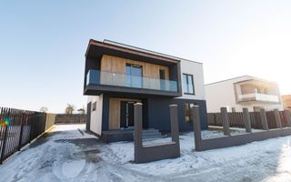 Casa Stil Mediteranean/ Intrare in Sanpetru - Poză 1