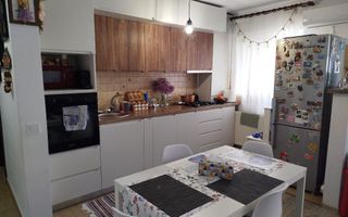 Apartament cu 2 camere, parcare cu CF, zona Sub Cetate, Florești. - Poză 1