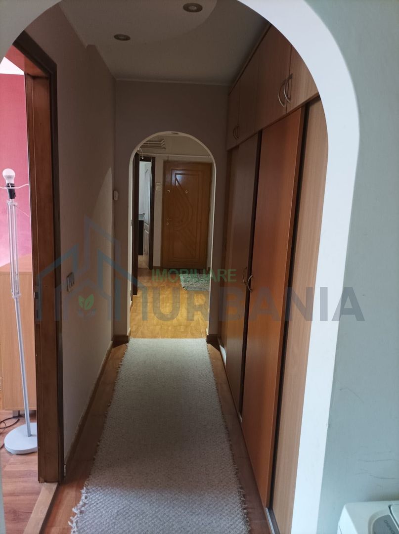 Apartament 3 camere, 70 mp, decomandat, în zona Nicolina, Iași - Poză 3