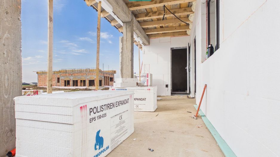 Duplex 3 Dormitoare - Nojorid – La Alb sau Finisat - Poză 6