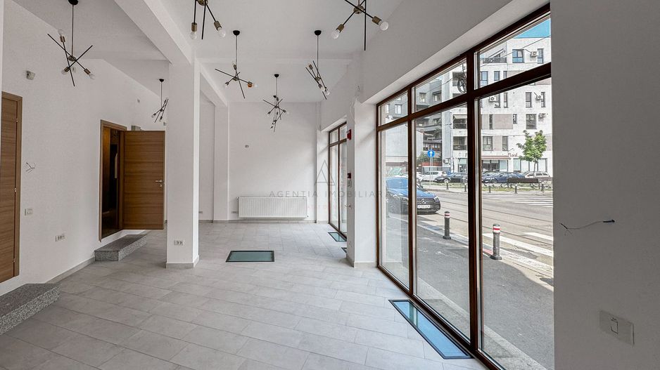 Cladire Multifunctionala Eminescu | Complet Renovata - Poză 1