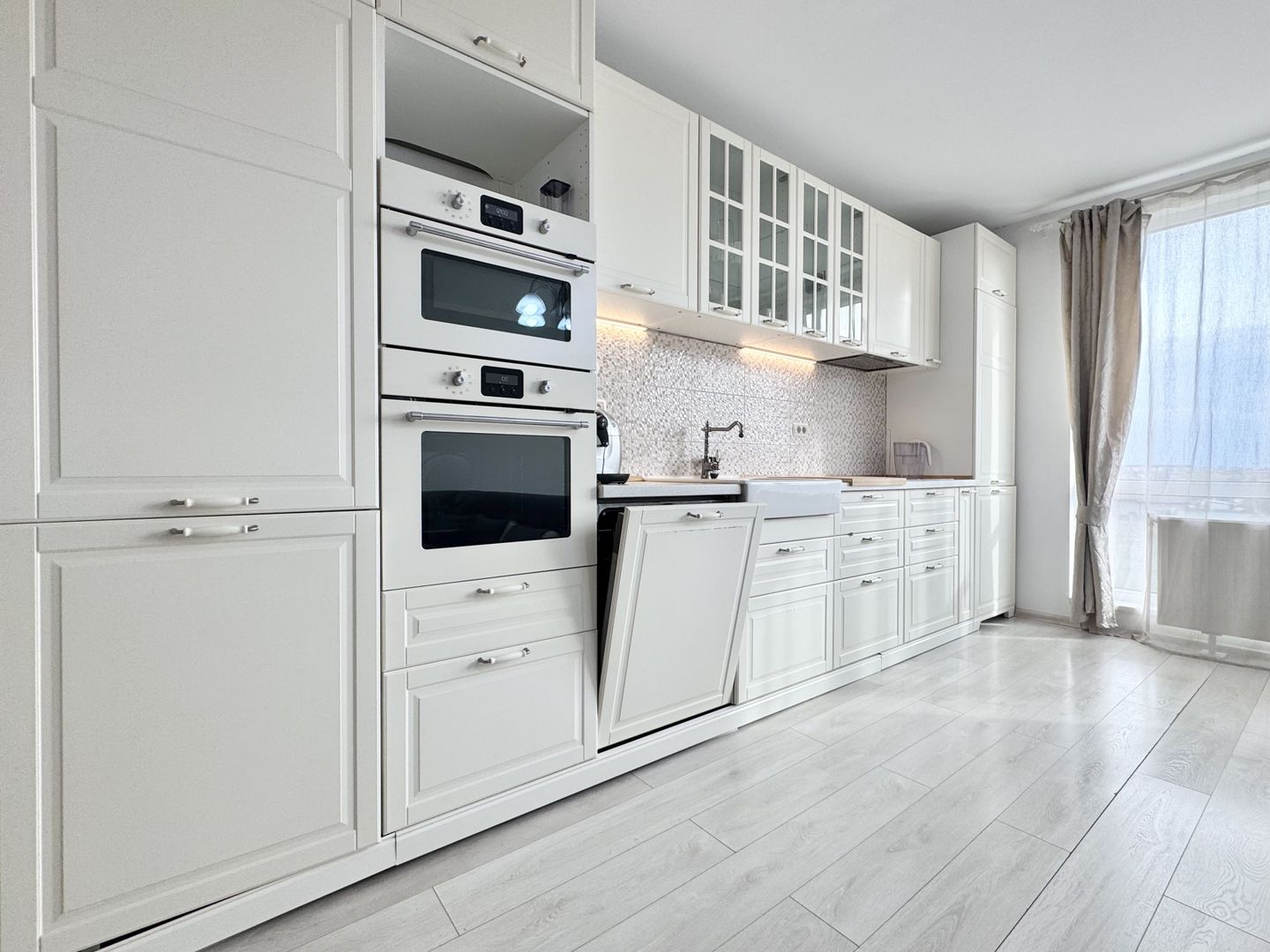 Apartament 3 camere Braytim + parcare proprie - Poză 9