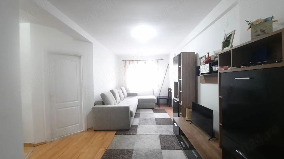 Apartament cu 2 camere, etaj 3, 43 mp, Zona Stefan Cel Mare - Poză 1