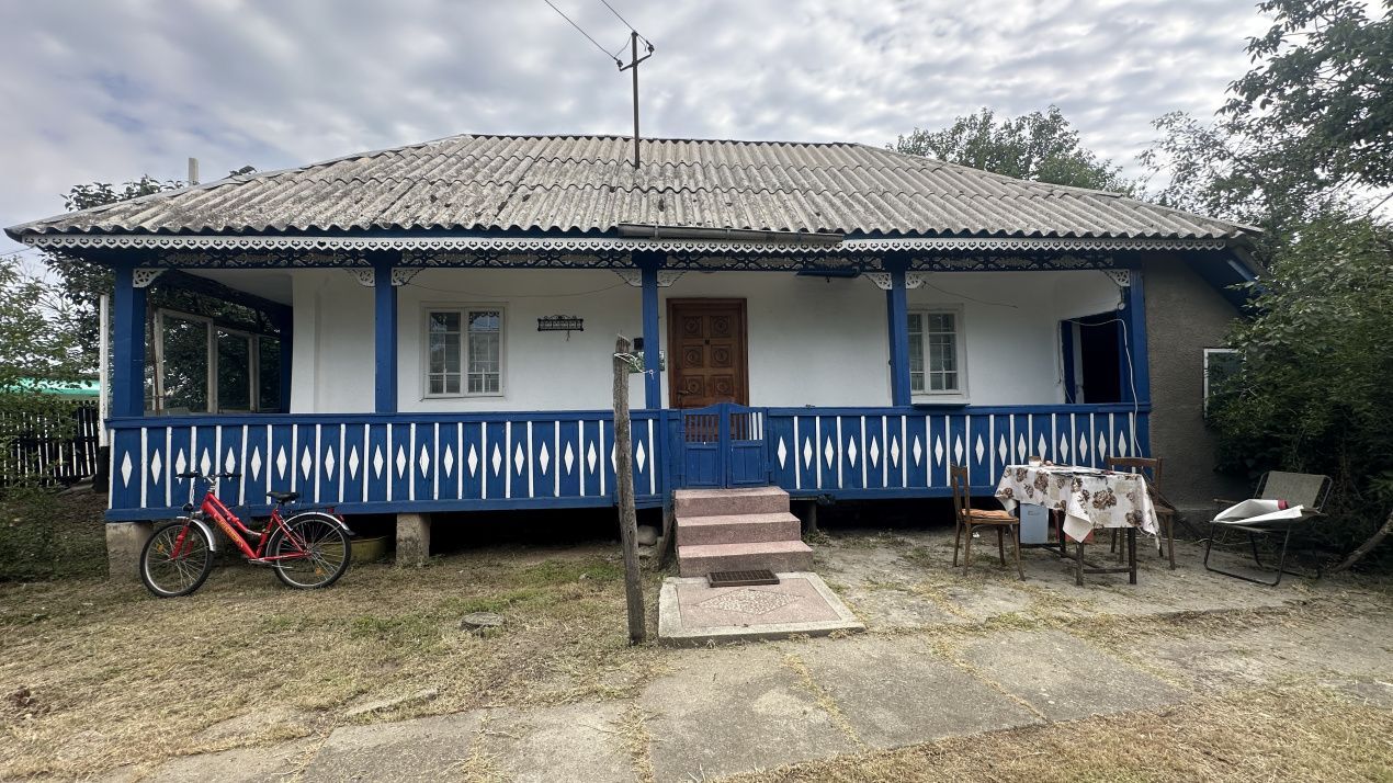 Casa traditionala+teren 1172mp intravilan in Lunca Corbului, Arges - Poză 1