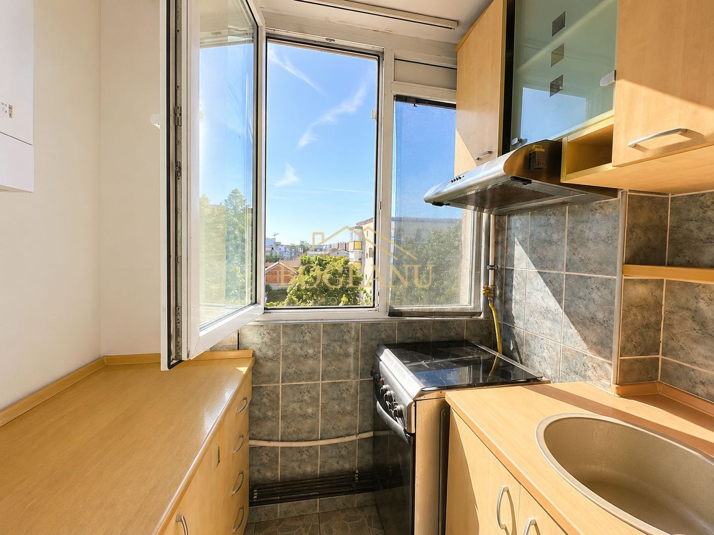 BG190-Apartament 3 camere,Mobilat-Utilat,58 mp utili- Zona Nord - Poză 11