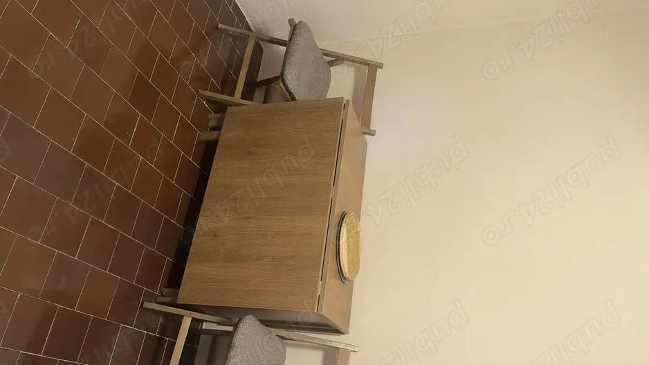 Apartament 3 camere Dambovita etaj 2 cu centrala - Poză 3