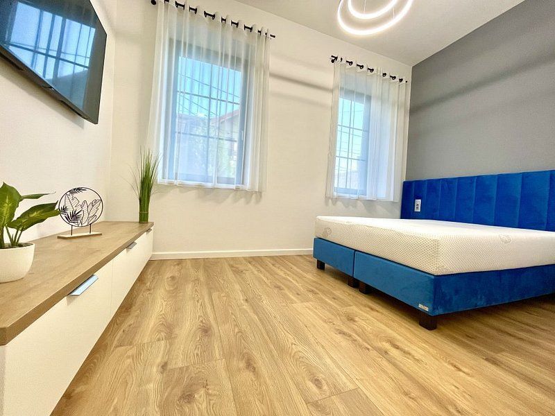 Elegant, finisaje premium, locație deosebita - 3 camere  în Bălcescu - Poză 16