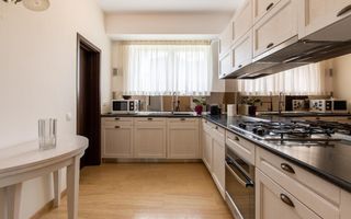 APARTAMENT SPATIOS CU 3 CAMERE LA INCHIRIERE IN ZONA PRIMAVERII - Poză 3