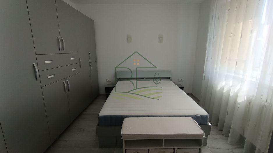 Apartament cu 3 camere de închiriat în Șelimbăr 75 mp + loc de parcare - Poză 4