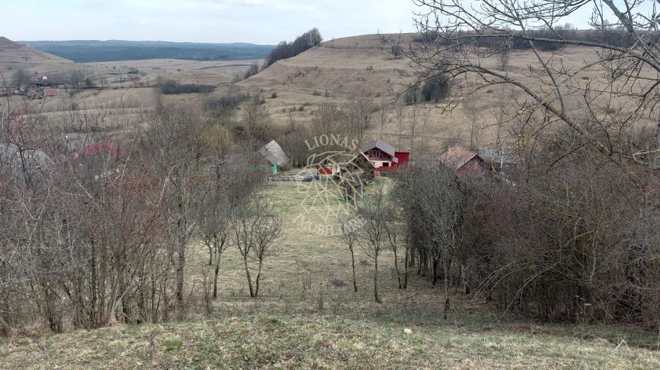 COMISION O Casă tradițională de vânzare 60MP teren intravilan 2295MP MARGAU CLUJ - Poză 11