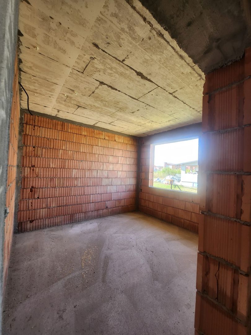 Casa noua de vanzare Smeura 185 K - Poză 6