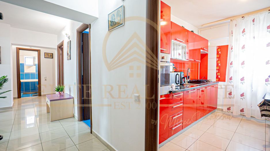4 camere decomandate și terasă generoasă în Tomis Nord - Poză 4