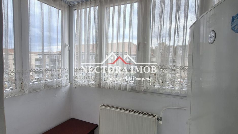 NECTORA IMOB-Apartament 3 camere, 2 bai, 2 balcoane, Str. Doina, 72 mp - Poză 12