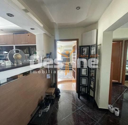 13 Septembrie | 4 camere | 94mp | et 8 | dec | 200.900 euro - Poză 6