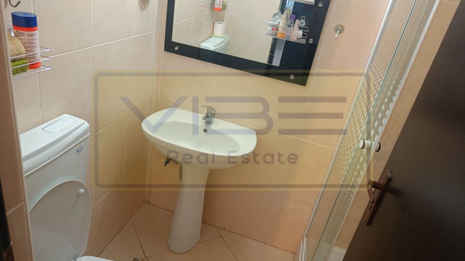 One Bedroom Apartment Copou-5-10 min walk to UMF/UAIC - Poză 3