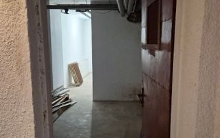 De vânzare Vilă individuala 11 camere curte proprie Parcul Carol - Poză 41