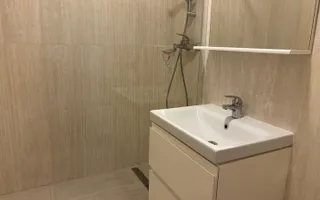 Aproape de Spitalul Judetean cu parcare subterana - Poză 12