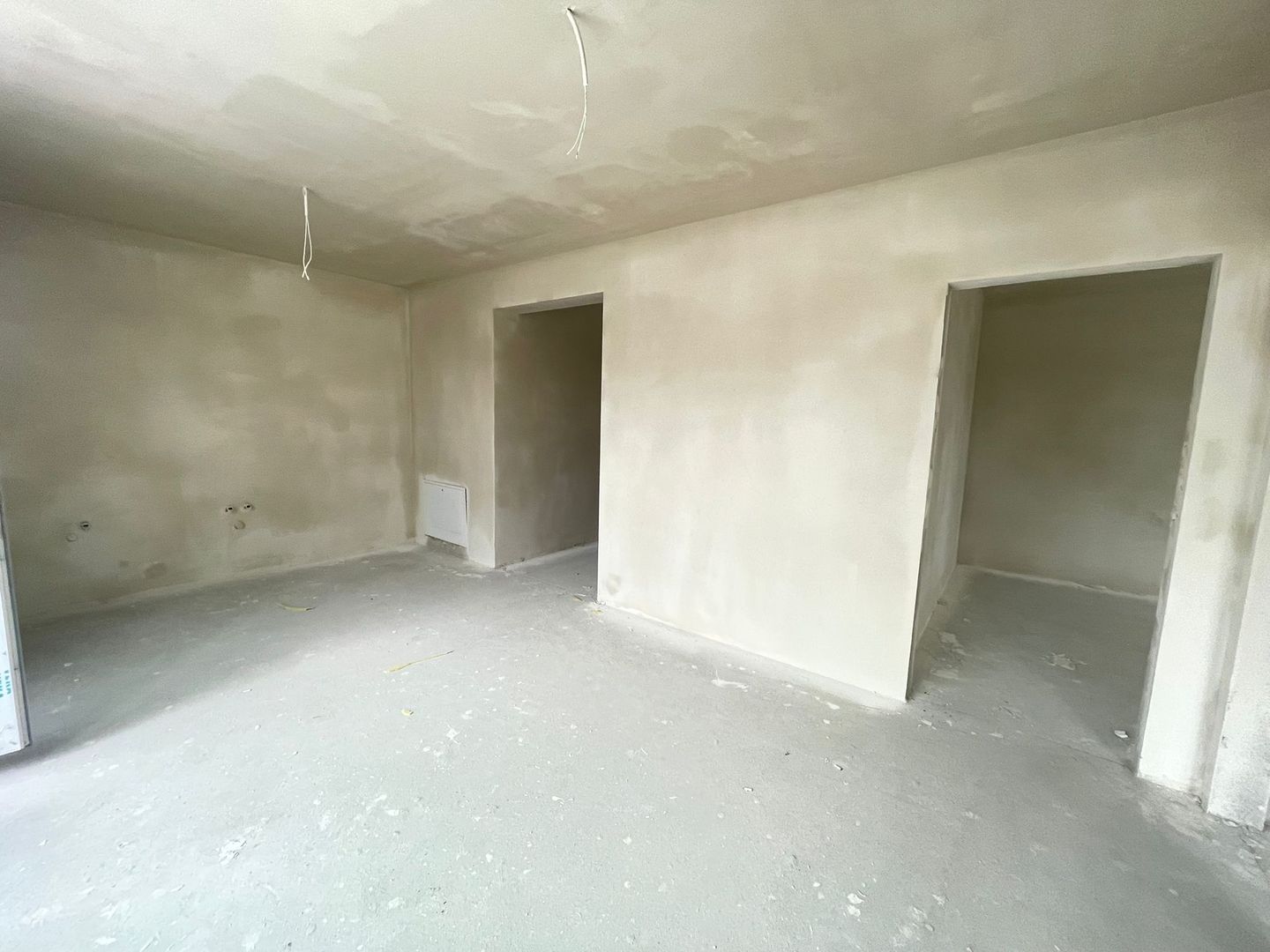 Apartament 3 Camere De Vanzare | Semifinisat | Terasa 12 Mp | Vivo | Av. Iancu - Poză 3