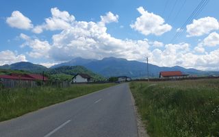 Rasnov -Glejarie 1000 mp front 42m posibilitate duplex sau 2 constructii - Poză 8