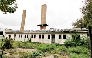 Hală + birouri si spatiu comercial 700 mp. teren 2.500 mp - Poză 4