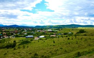 Lot intravilan de 854 mp situat în Hărman, zona Podul Olt - Poză 3