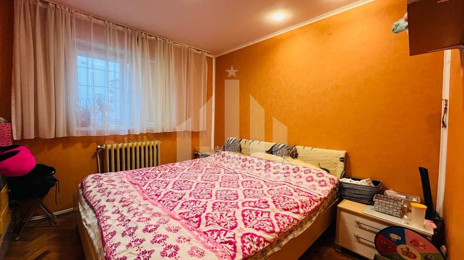 Apartament cu 3 camere de vanzare, Ampoi 1 - Poză 2