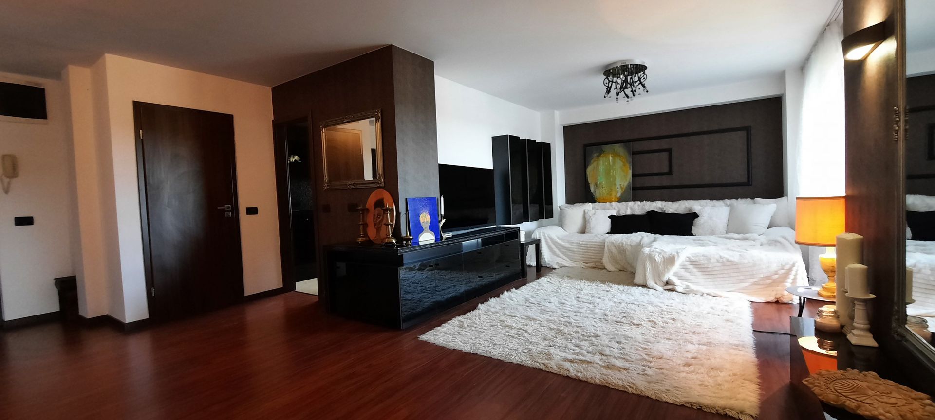 Apartament spatios mobilat si utilat LUX - Poză 2
