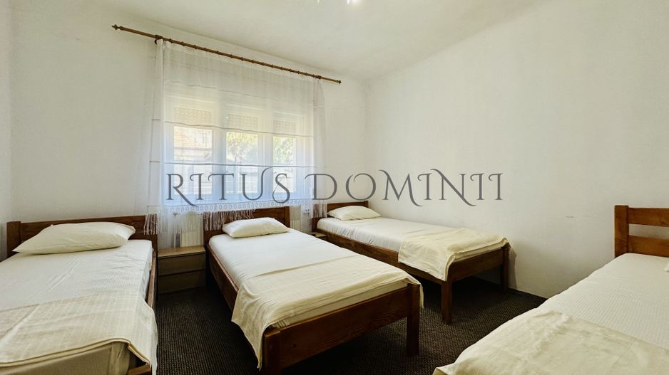 Apartament pentru 10 muncitori la Casa, Nufărul - Poză 3