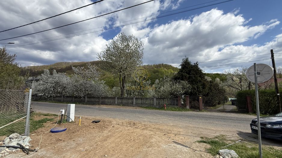 OFERTA! Casa de Vanzare Tautii Magheraus ,Zona Superba ,Teren 900MP - Poză 3