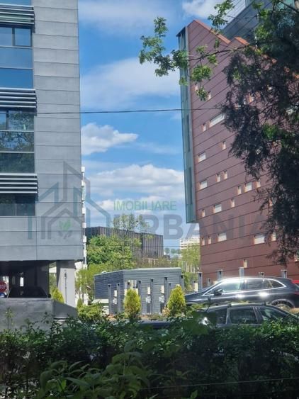 Apartament 2 camere, Podu Roș, vedere Palas Campus, loc parcare, izolat termic - Poză 1