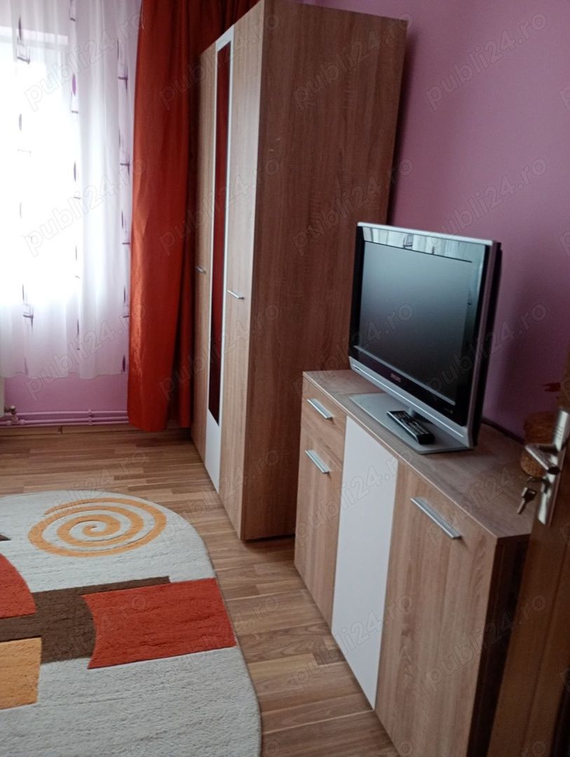 Vind apartament 2 camere 60 m2  mobilat complet cu 2 balcoane. - Poză 7