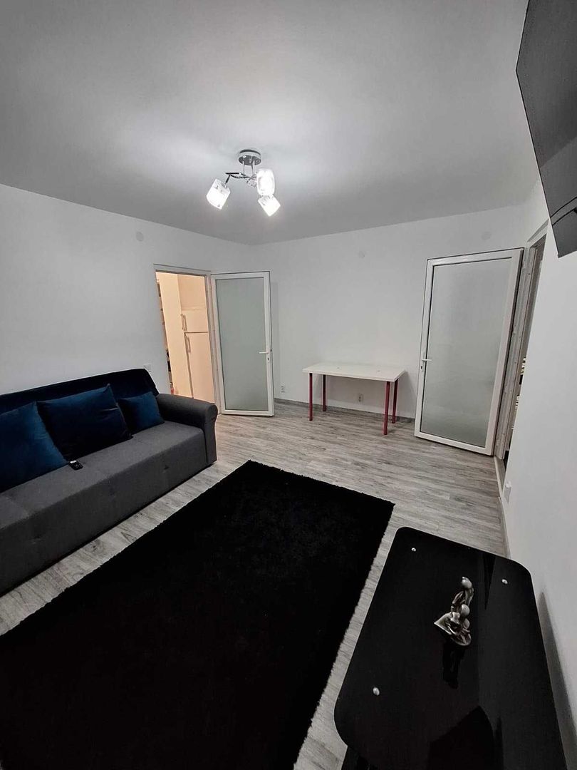 Apartament 2 Camere in Rovine - Poză 1