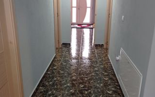 Casa 5 camere 220 mp-teren 2500 mp- terasa/garaj-Dealul Dumitrei - Poză 6