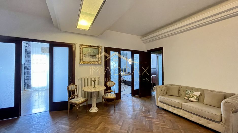 Apartament 5 camere**Oportunitate investitie**Caru"cu Bere//Centrul Istoric - Poză 1