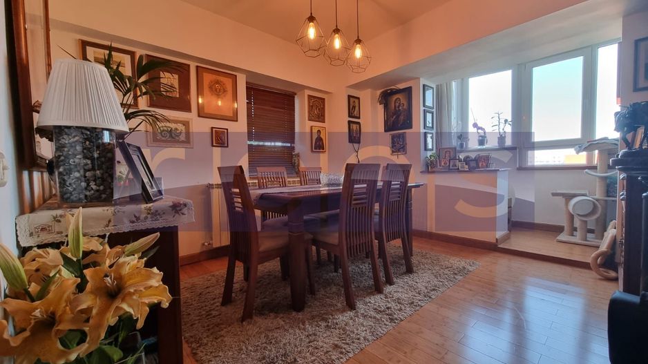 VANZARE - PENTHOUSE-5 CAMERE- TERASA -ZONA- UNIRII- FANTANI - Poză 4