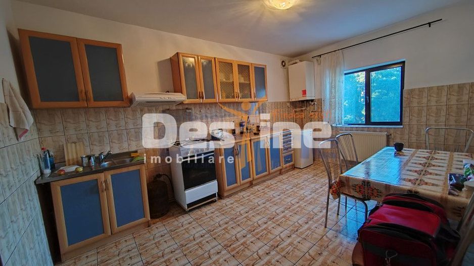 Casa individuala P+ETAJ+POD 208 mp + 635 mp TEREN - BUCIUM - Poză 6