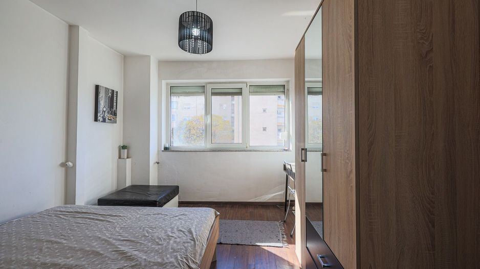 Apartament mobilat și utilat în Piața Spitalului - investitie sigura! - Poză 6