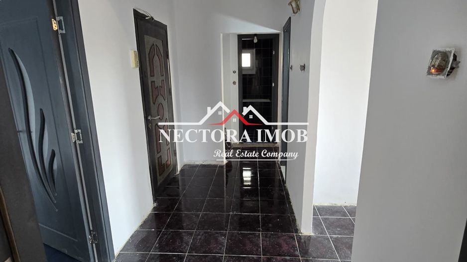 NECTORA IMOB-Apartament 3 camere, 2 bai, 3 balcoane, Zona Velenta,65mp - Poză 8
