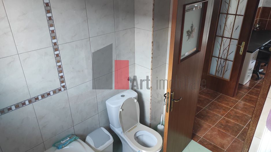 Vila spatioasa in Branesti - Poză 14