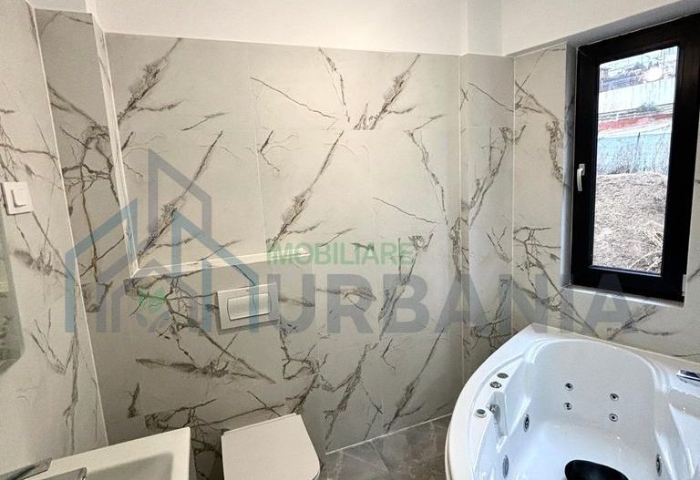 Apartament 3 camere de vanzare Pacurari - Poză 4