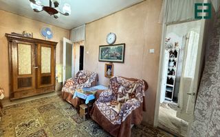 Garsoniera etajul 3 zona Aurel Vlaicu - Arad - Poză 3